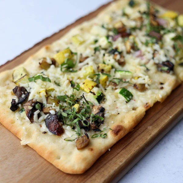 Fig Prosciutto Flatbread Recipe